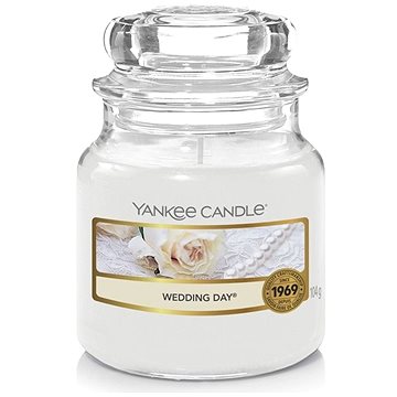 Obrázok Yankee Candle Wedding Day vonná sviečka 104 g Classic malá 