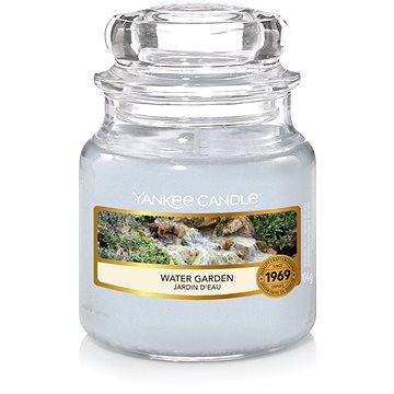 Obrázok YANKEE CANDLE Water Garden 104 g (5038581091464)