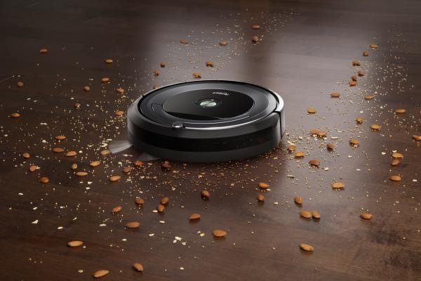 Roomba 696 Roomba 696