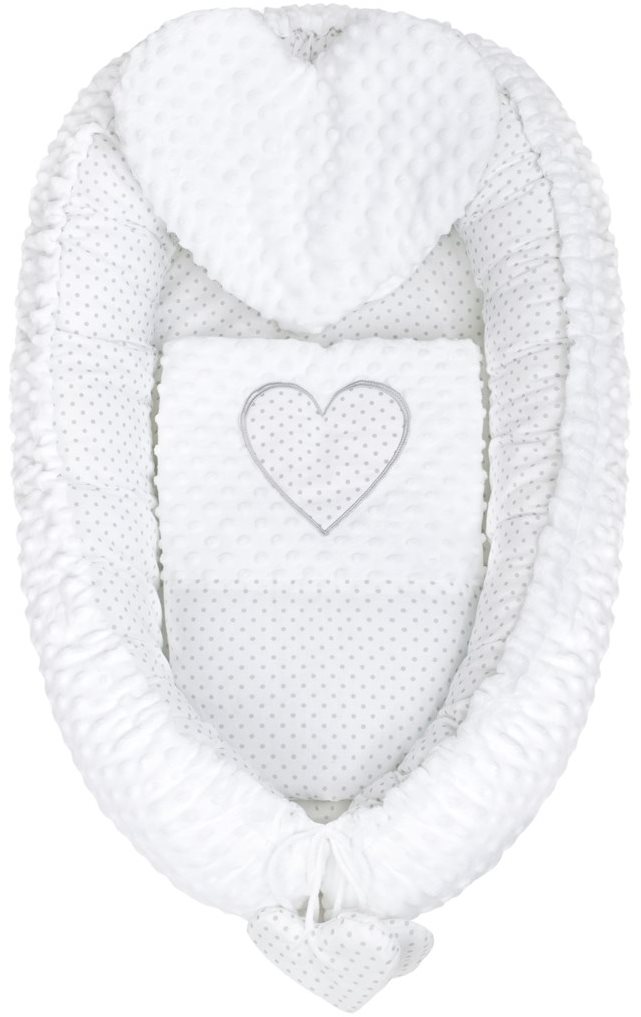 New Baby Szívecske Pompás babafészek párnával és takaróval - fehér